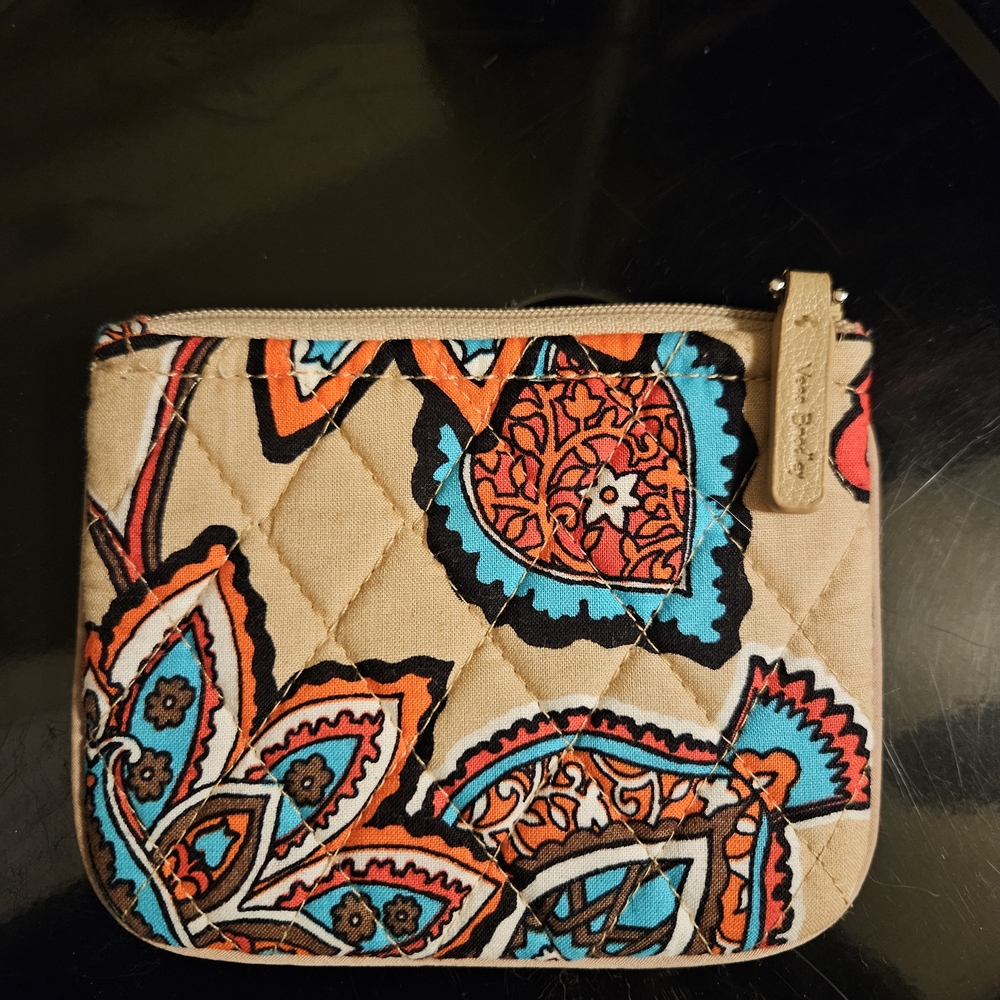 #636 Vera Bradley Tan Quilted Multicolor Coin Purse - Picture 1 of 6